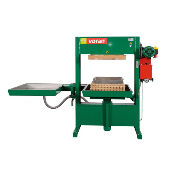 Voran pakkepresse med sving